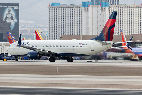 Delta Air Lines Boeing 737-900ER N871DN at McCarran International Airport (KLAS/LAS) Delta Air Lines Boeing 737-900ER N871DN at McCarran International Airport (KLAS/LAS)