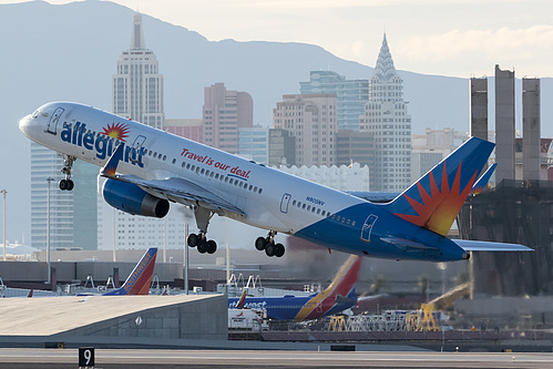 Allegiant Air Boeing 757-200 N905NV at McCarran International Airport (KLAS/LAS) Allegiant Air Boeing 757-200 N905NV at McCarran International Airport (KLAS/LAS)
