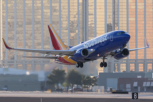 Southwest Airlines Boeing 737-700 N914WN at McCarran International Airport (KLAS/LAS)