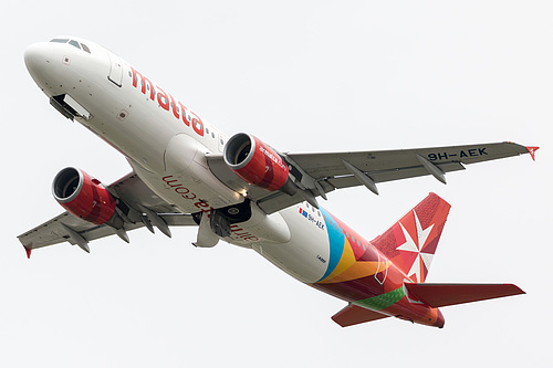 Air Malta Airbus A320-200 9H-AEK at London Heathrow Airport (EGLL/LHR)