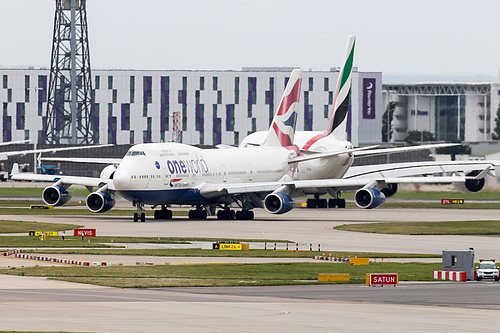 British Airways Boeing 747-400 G-CIVL at London Heathrow Airport (EGLL/LHR) British Airways Boeing 747-400 G-CIVL at London Heathrow Airport (EGLL/LHR)