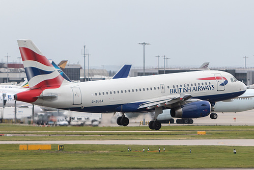 British Airways Airbus A319-100 G-EUOA at London Heathrow Airport (EGLL/LHR) British Airways Airbus A319-100 G-EUOA at London Heathrow Airport (EGLL/LHR)
