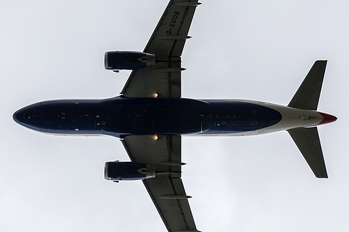 British Airways Airbus A319-100 G-EUOB at London Heathrow Airport (EGLL/LHR) British Airways Airbus A319-100 G-EUOB at London Heathrow Airport (EGLL/LHR)