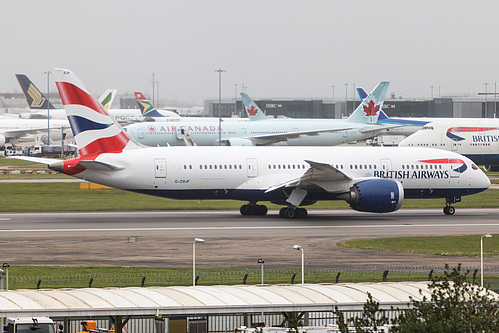 British Airways Boeing 787-8 G-ZBJF at London Heathrow Airport (EGLL/LHR) British Airways Boeing 787-8 G-ZBJF at London Heathrow Airport (EGLL/LHR)