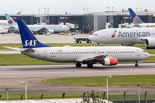 Scandinavian Airlines Boeing 737-800 LN-RPM at London Heathrow Airport (EGLL/LHR) Scandinavian Airlines Boeing 737-800 LN-RPM at London Heathrow Airport (EGLL/LHR)