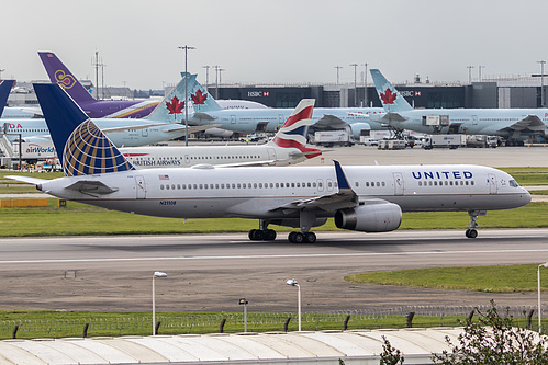 United Airlines Boeing 757-200 N21108 at London Heathrow Airport (EGLL/LHR)