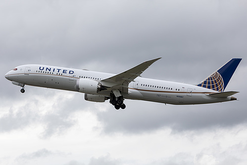 United Airlines Boeing 787-9 N26967 at London Heathrow Airport (EGLL/LHR) United Airlines Boeing 787-9 N26967 at London Heathrow Airport (EGLL/LHR)