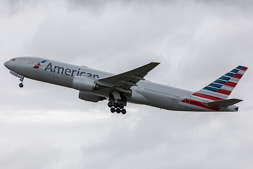 American Airlines Boeing 777-200ER N756AM at London Heathrow Airport (EGLL/LHR) American Airlines Boeing 777-200ER N756AM at London Heathrow Airport (EGLL/LHR)