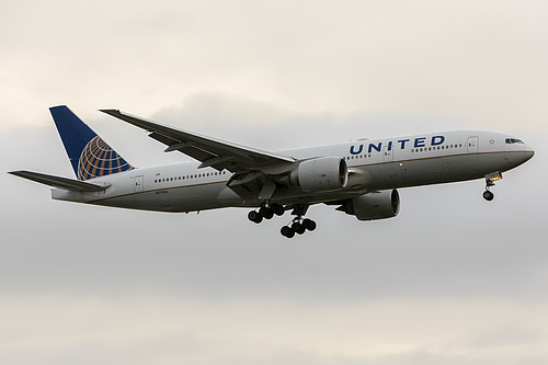 United Airlines Boeing 777-200ER N77014 at London Heathrow Airport (EGLL/LHR) United Airlines Boeing 777-200ER N77014 at London Heathrow Airport (EGLL/LHR)