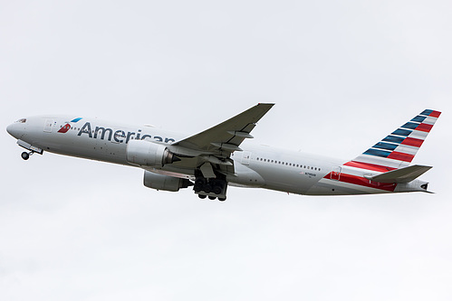 American Airlines Boeing 777-200ER N798AN at London Heathrow Airport (EGLL/LHR)
