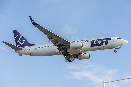 LOT Polish Airlines Boeing 737-800 SP-LWC at London Heathrow Airport (EGLL/LHR)