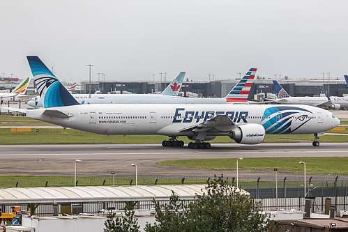 EgyptAir Boeing 777-300ER SU-GDR at London Heathrow Airport (EGLL/LHR)