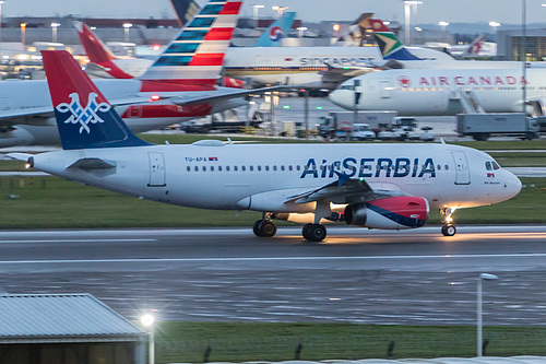 AirSERBIA Airbus A319-100 YU-APA at London Heathrow Airport (EGLL/LHR)
