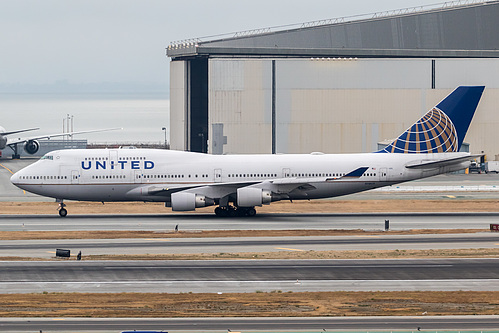 United Airlines Boeing 747-400 N118UA at San Francisco International Airport (KSFO/SFO)