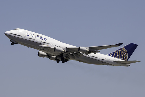 United Airlines Boeing 747-400 N180UA at San Francisco International Airport (KSFO/SFO) United Airlines Boeing 747-400 N180UA at San Francisco International Airport (KSFO/SFO)