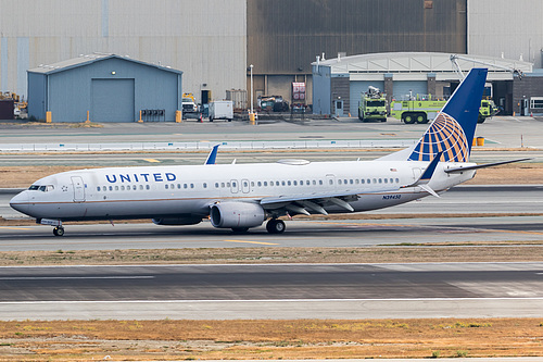 United Airlines Boeing 737-900ER N39450 at San Francisco International Airport (KSFO/SFO) United Airlines Boeing 737-900ER N39450 at San Francisco International Airport (KSFO/SFO)
