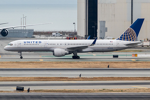United Airlines Boeing 757-200 N546UA at San Francisco International Airport (KSFO/SFO) United Airlines Boeing 757-200 N546UA at San Francisco International Airport (KSFO/SFO)