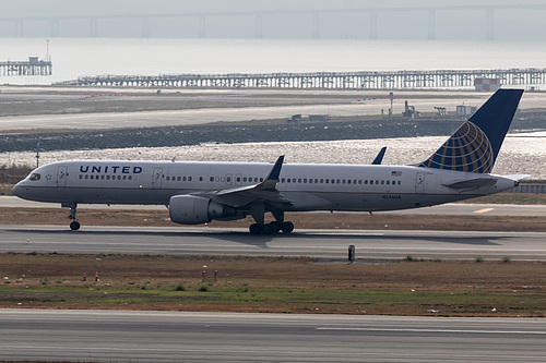 United Airlines Boeing 757-200 N546UA at San Francisco International Airport (KSFO/SFO)