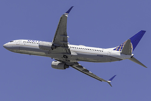 United Airlines Boeing 737-800 N76522 at San Francisco International Airport (KSFO/SFO)