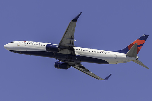 Delta Air Lines Boeing 737-900ER N801DZ at San Francisco International Airport (KSFO/SFO)