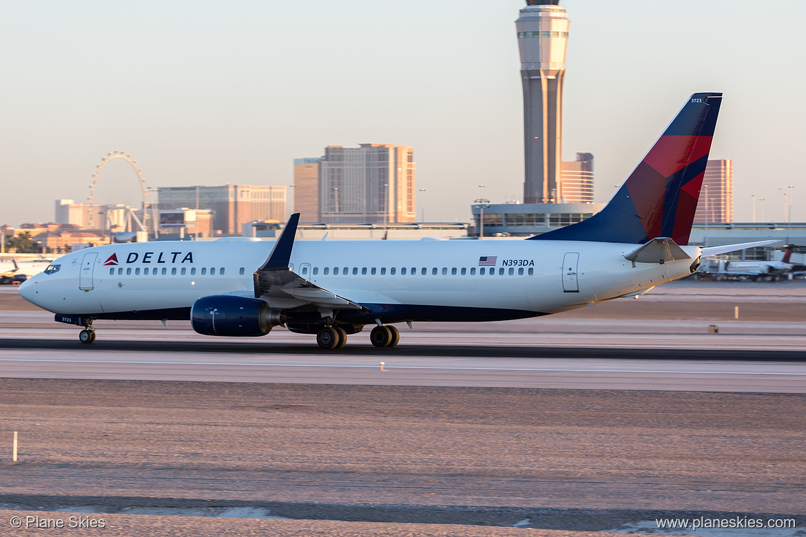 Delta Air Lines Boeing 737-800 N393DA at McCarran International Airport (KLAS/LAS) Delta Air Lines Boeing 737-800 N393DA at McCarran International Airport (KLAS/LAS)