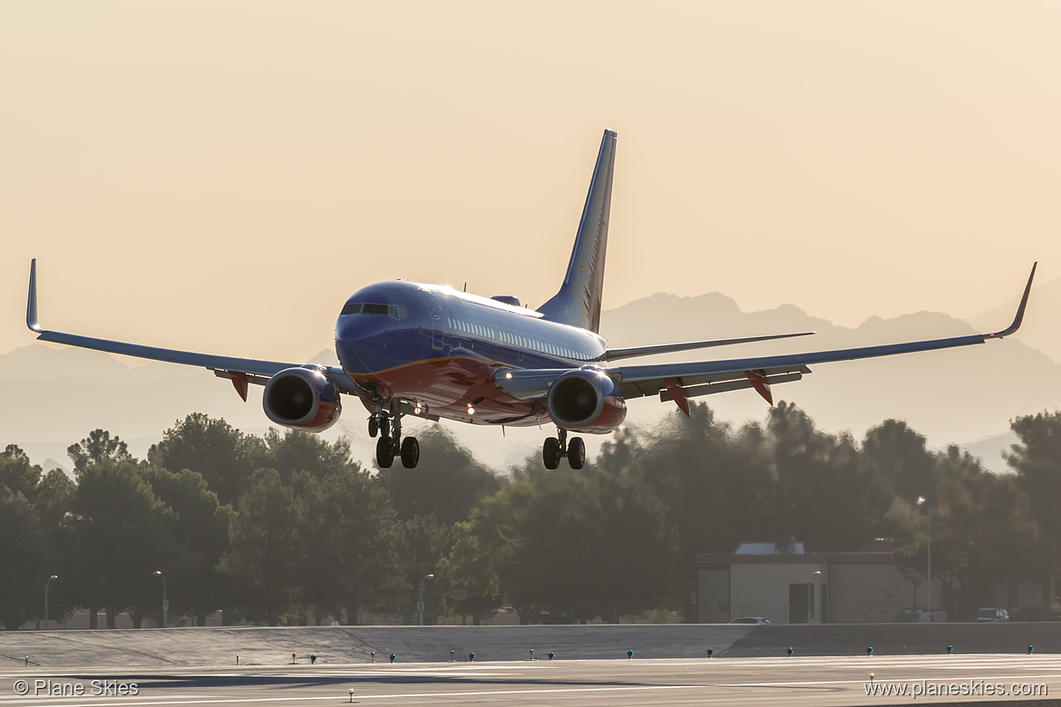 Southwest Airlines Boeing 737-700 N7724A at McCarran International Airport (KLAS/LAS) Southwest Airlines Boeing 737-700 N7724A at McCarran International Airport (KLAS/LAS)