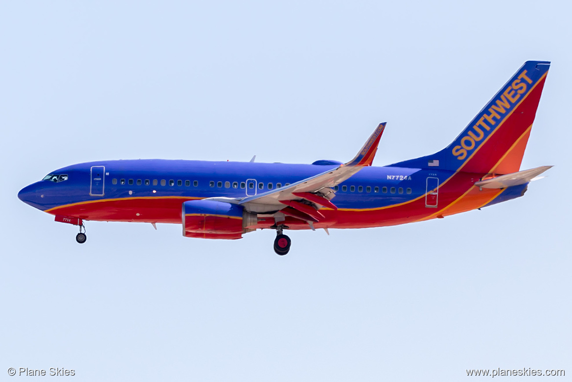 Southwest Airlines Boeing 737-700 N7724A at McCarran International Airport (KLAS/LAS) Southwest Airlines Boeing 737-700 N7724A at McCarran International Airport (KLAS/LAS)