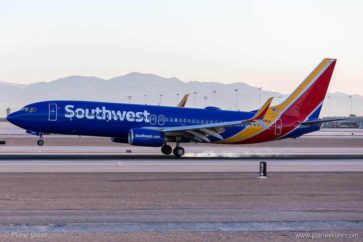 Southwest Airlines Boeing 737-800 N8686A at McCarran International Airport (KLAS/LAS) Southwest Airlines Boeing 737-800 N8686A at McCarran International Airport (KLAS/LAS)