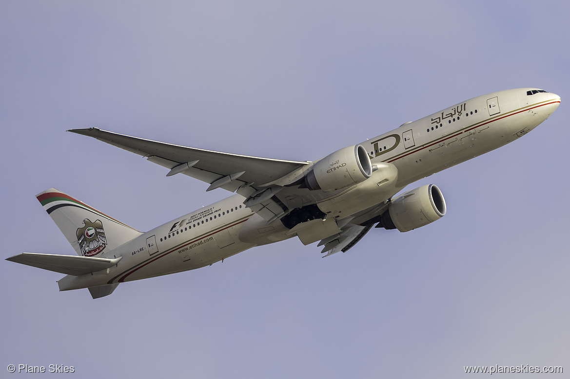 Etihad Airways Boeing 777-200LR A6-LRE at Los Angeles International Airport (KLAX/LAX) Etihad Airways Boeing 777-200LR A6-LRE at Los Angeles International Airport (KLAX/LAX)