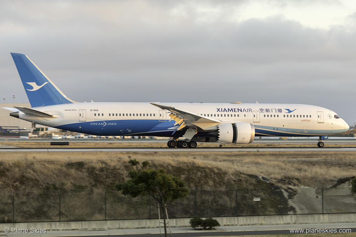 XiamenAir Boeing 787-9 B-1566 at Los Angeles International Airport (KLAX/LAX) XiamenAir Boeing 787-9 B-1566 at Los Angeles International Airport (KLAX/LAX)