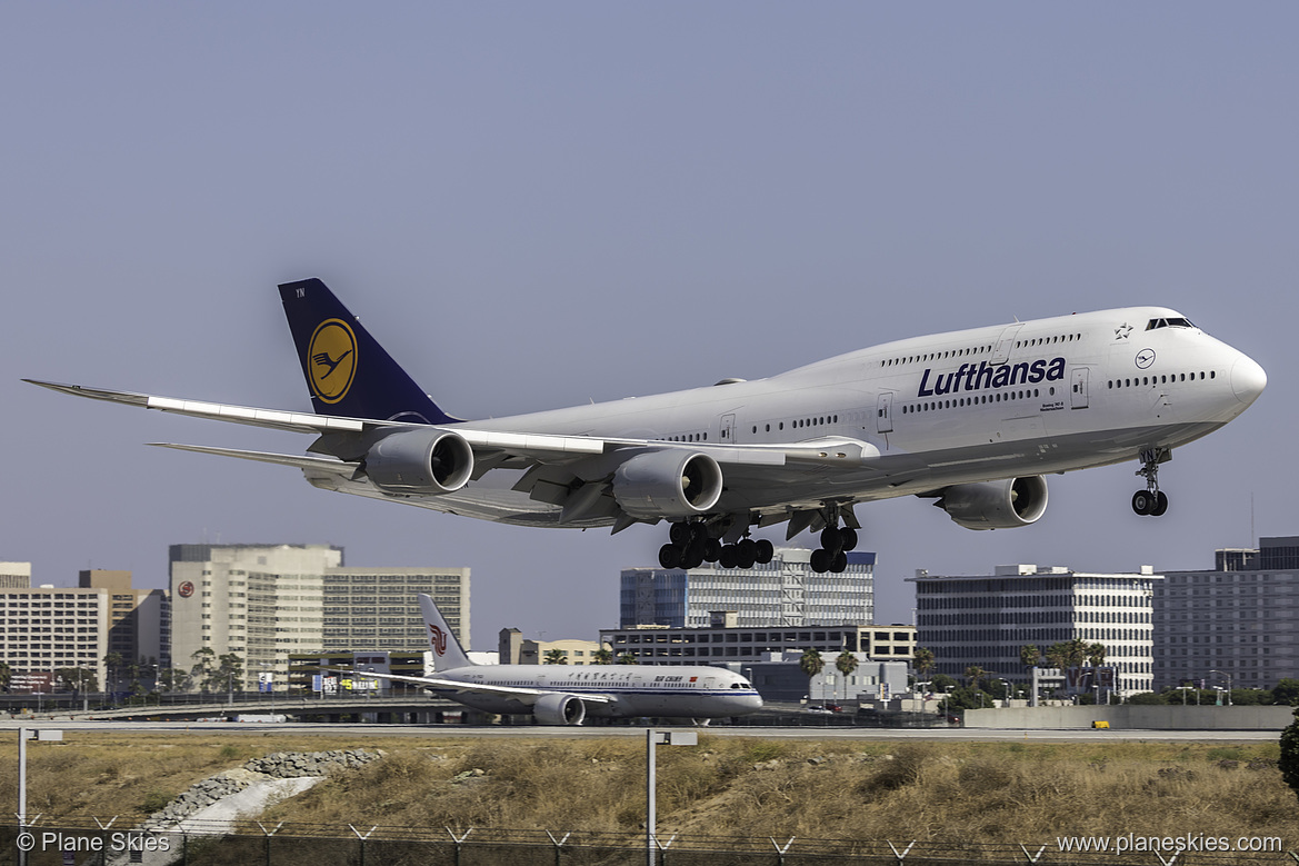 Lufthansa Boeing 747-8i D-ABYN at Los Angeles International Airport (KLAX/LAX)