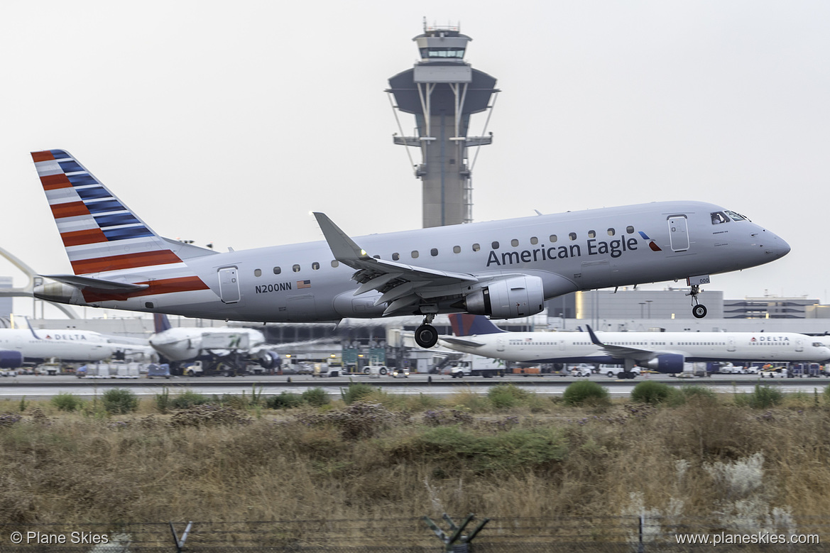 Compass Airlines Embraer ERJ-175 N200NN at Los Angeles International Airport (KLAX/LAX) Compass Airlines Embraer ERJ-175 N200NN at Los Angeles International Airport (KLAX/LAX)