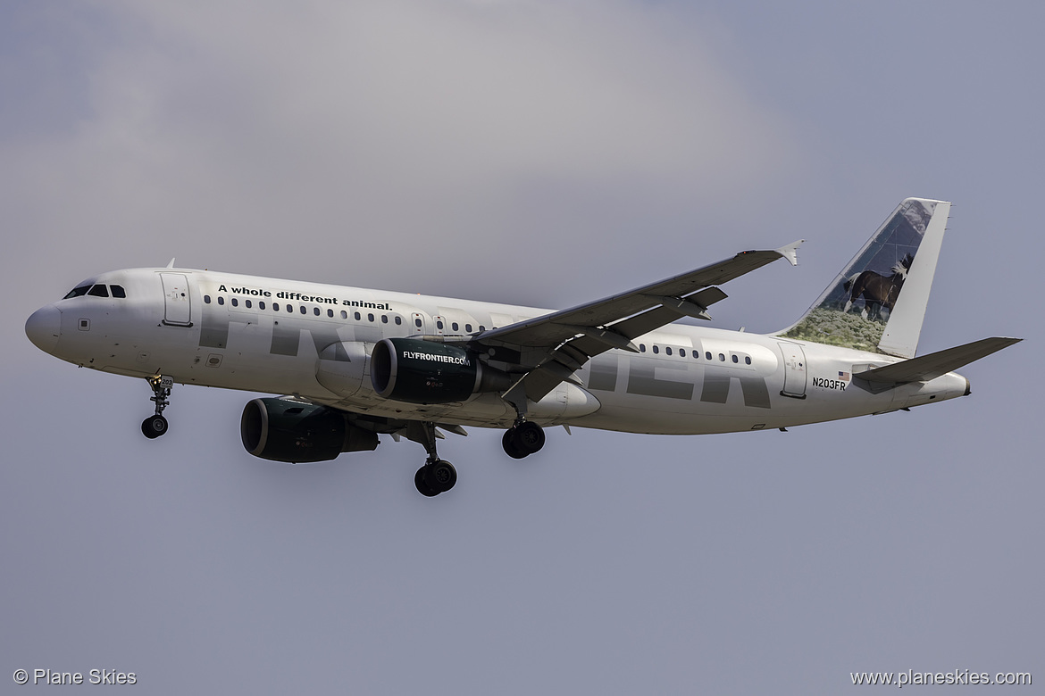 Frontier Airlines Airbus A320-200 N203FR at Los Angeles International Airport (KLAX/LAX)