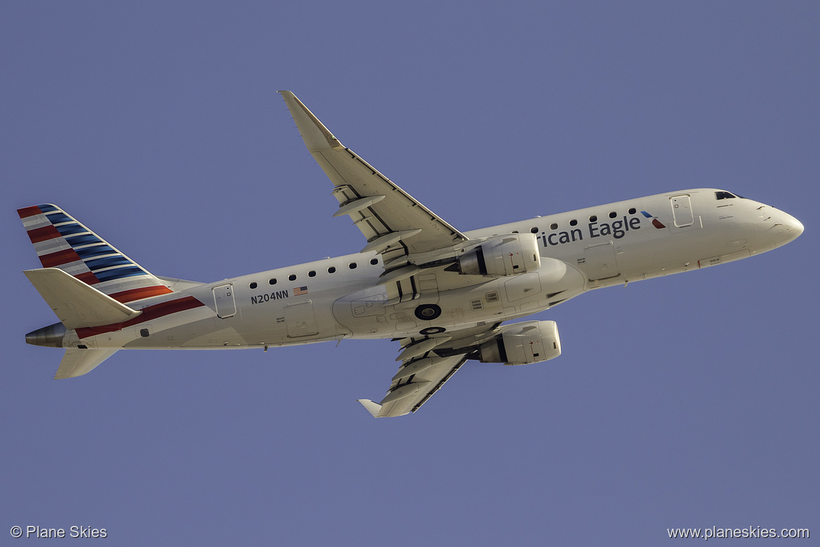 Compass Airlines Embraer ERJ-175 N204NN at Los Angeles International Airport (KLAX/LAX) Compass Airlines Embraer ERJ-175 N204NN at Los Angeles International Airport (KLAX/LAX)
