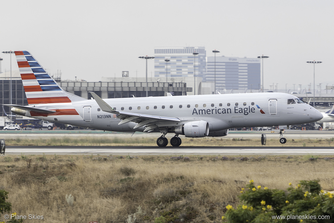 Compass Airlines Embraer ERJ-175 N213NN at Los Angeles International Airport (KLAX/LAX) Compass Airlines Embraer ERJ-175 N213NN at Los Angeles International Airport (KLAX/LAX)
