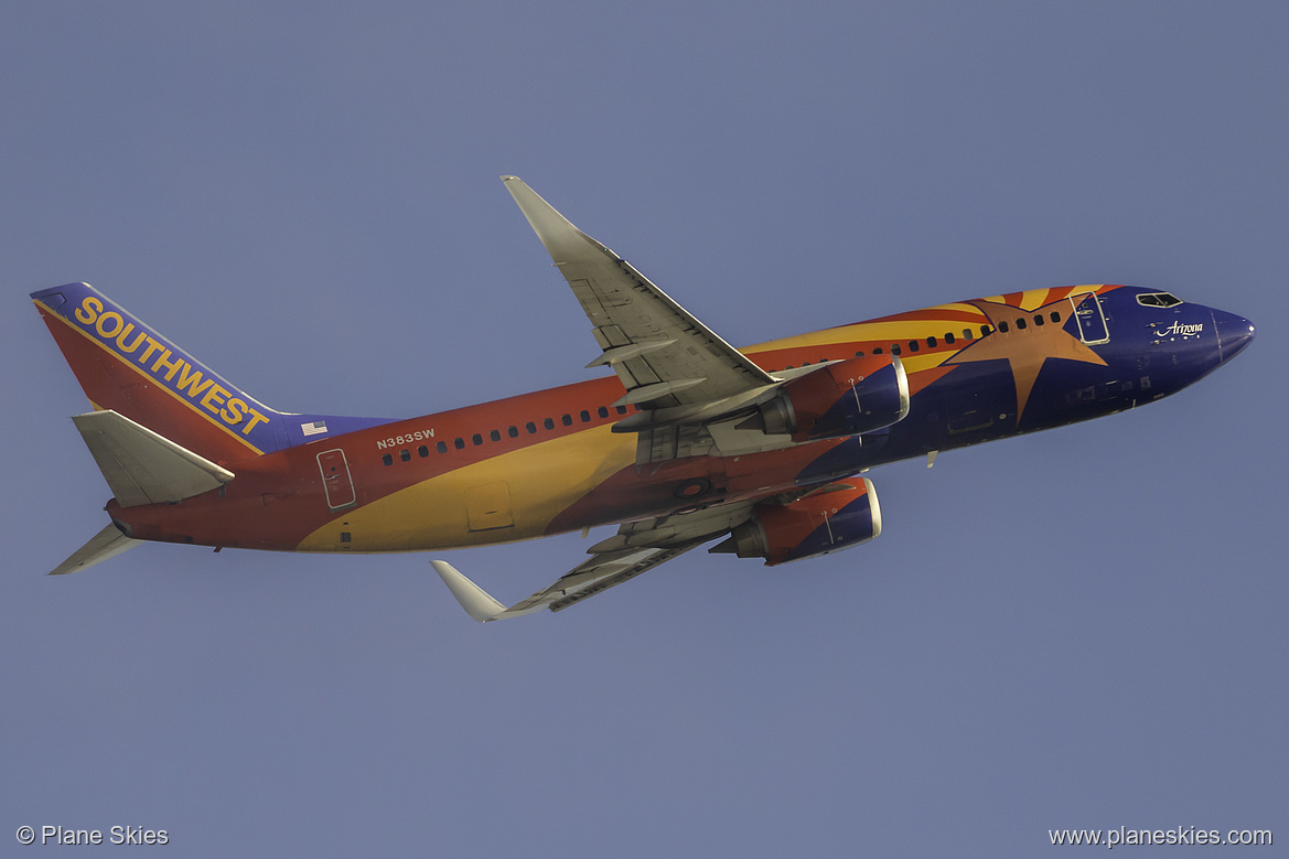 Southwest Airlines Boeing 737-300 N383SW at Los Angeles International Airport (KLAX/LAX)