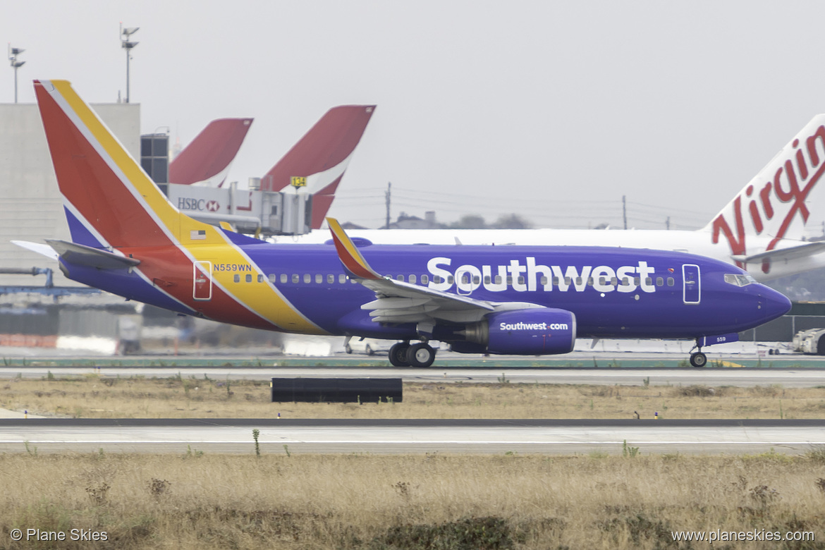 Southwest Airlines Boeing 737-700 N559WN at Los Angeles International Airport (KLAX/LAX) Southwest Airlines Boeing 737-700 N559WN at Los Angeles International Airport (KLAX/LAX)
