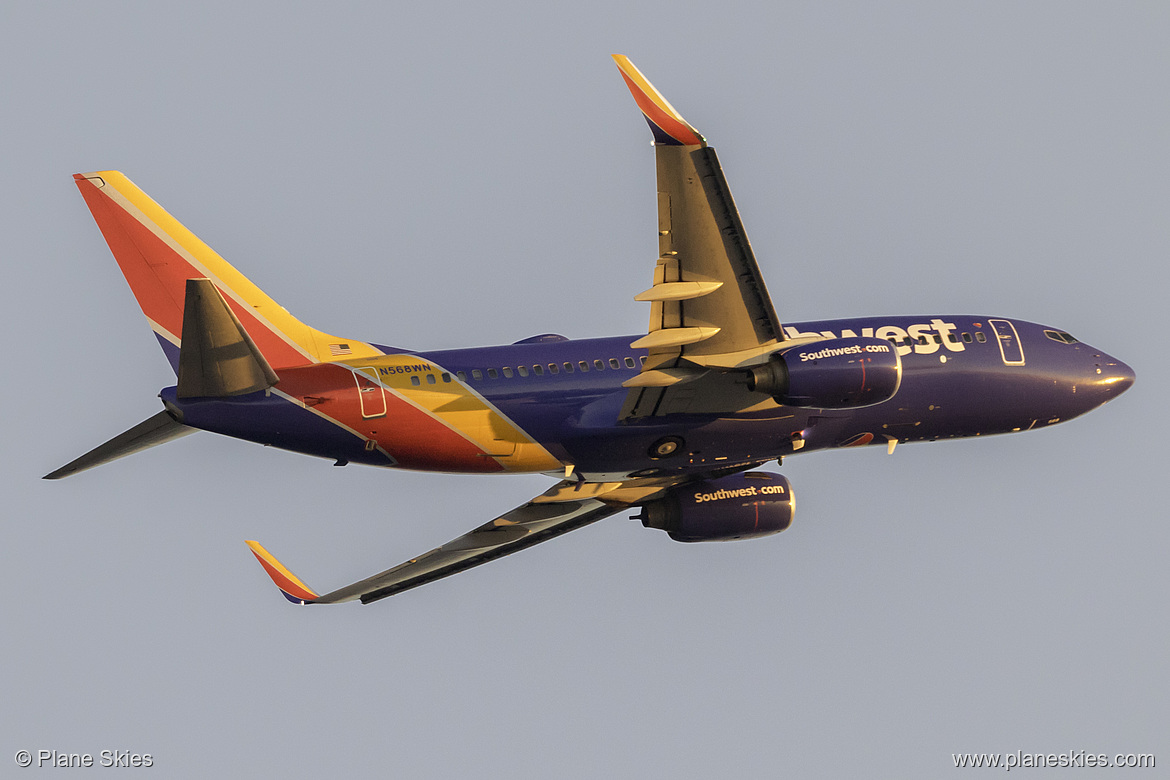 Southwest Airlines Boeing 737-700 N568WN at Los Angeles International Airport (KLAX/LAX) Southwest Airlines Boeing 737-700 N568WN at Los Angeles International Airport (KLAX/LAX)