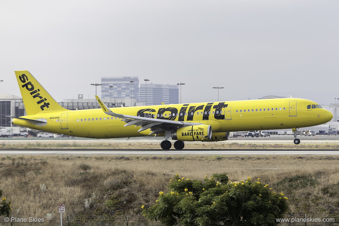 Spirit Airlines Airbus A321-200 N664NK at Los Angeles International Airport (KLAX/LAX)