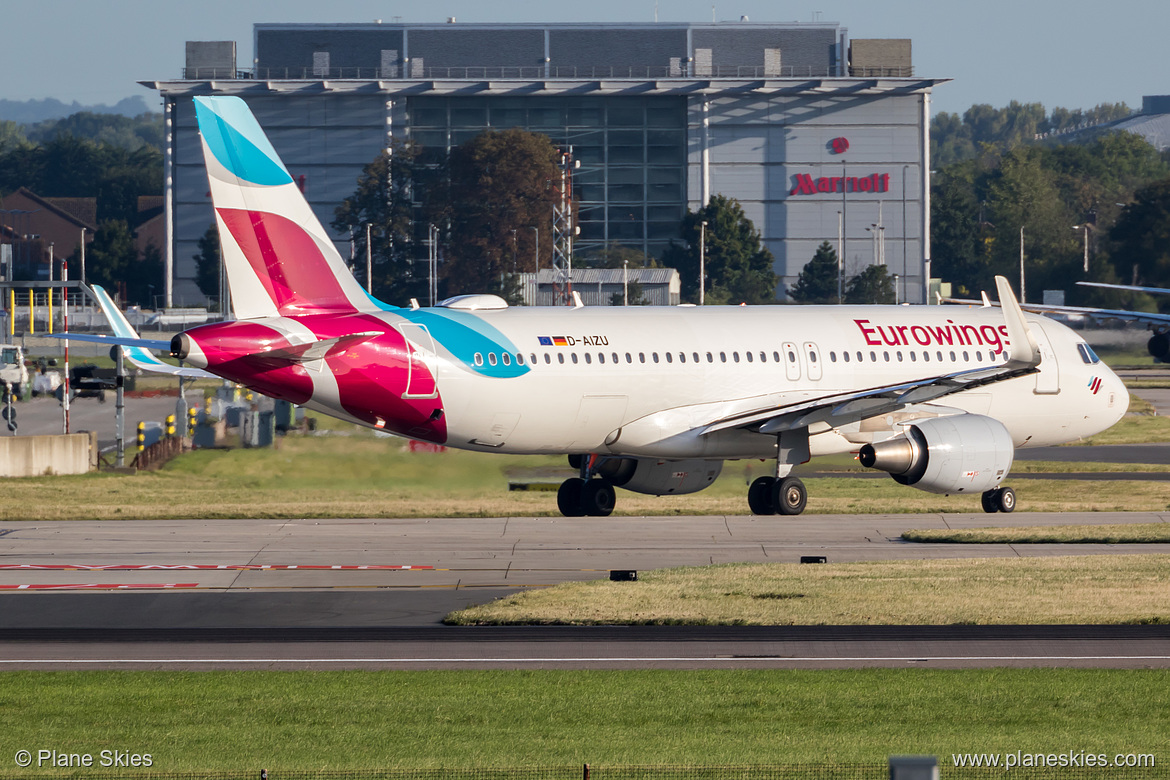 Eurowings Airbus A320-200 D-AIZU at London Heathrow Airport (EGLL/LHR)