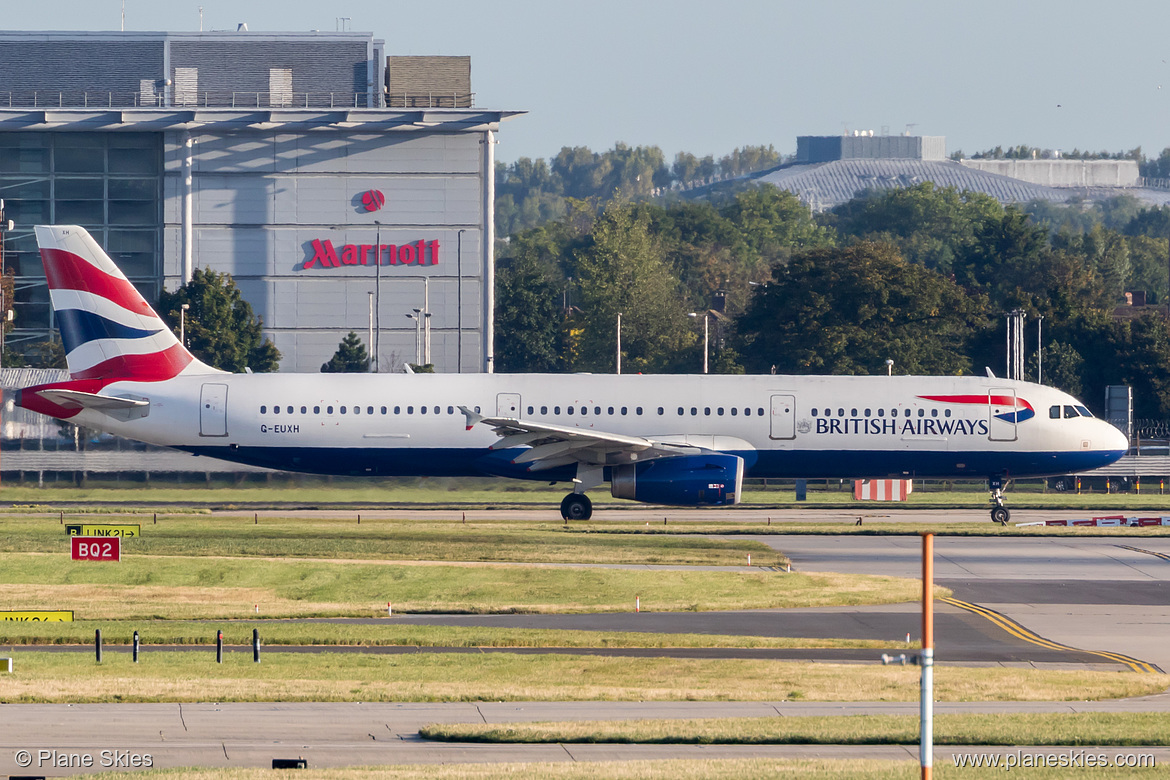 British Airways Airbus A321-200 G-EUXH at London Heathrow Airport (EGLL/LHR) British Airways Airbus A321-200 G-EUXH at London Heathrow Airport (EGLL/LHR)