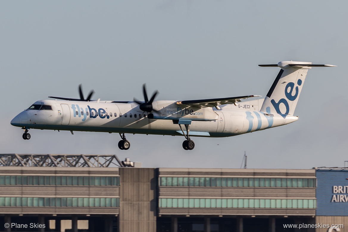 Flybe DHC Dash-8-400 G-JECI at London Heathrow Airport (EGLL/LHR)