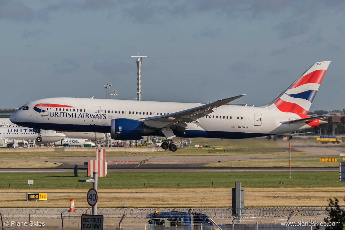 British Airways Boeing 787-8 G-ZBJF at London Heathrow Airport (EGLL/LHR) British Airways Boeing 787-8 G-ZBJF at London Heathrow Airport (EGLL/LHR)