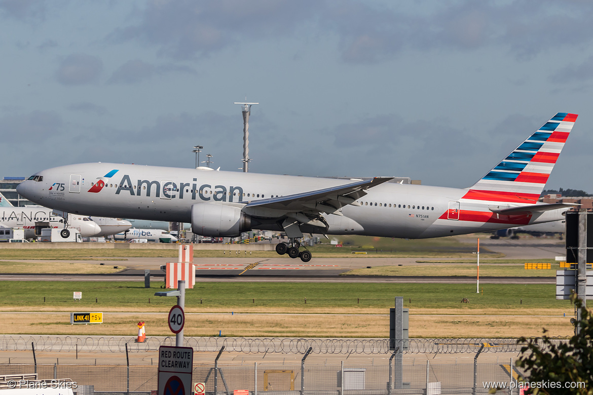 American Airlines Boeing 777-200ER N751AN at London Heathrow Airport (EGLL/LHR)