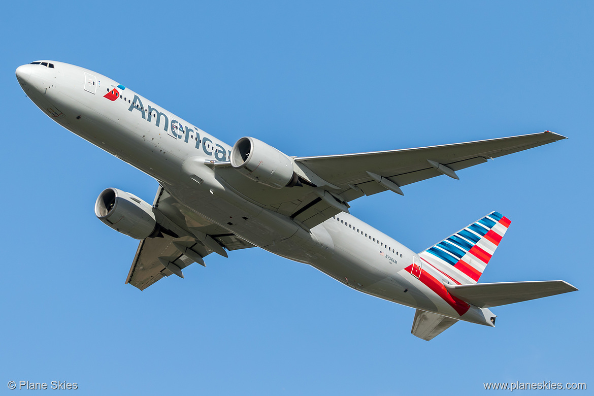 American Airlines Boeing 777-200ER N756AM at London Heathrow Airport (EGLL/LHR)