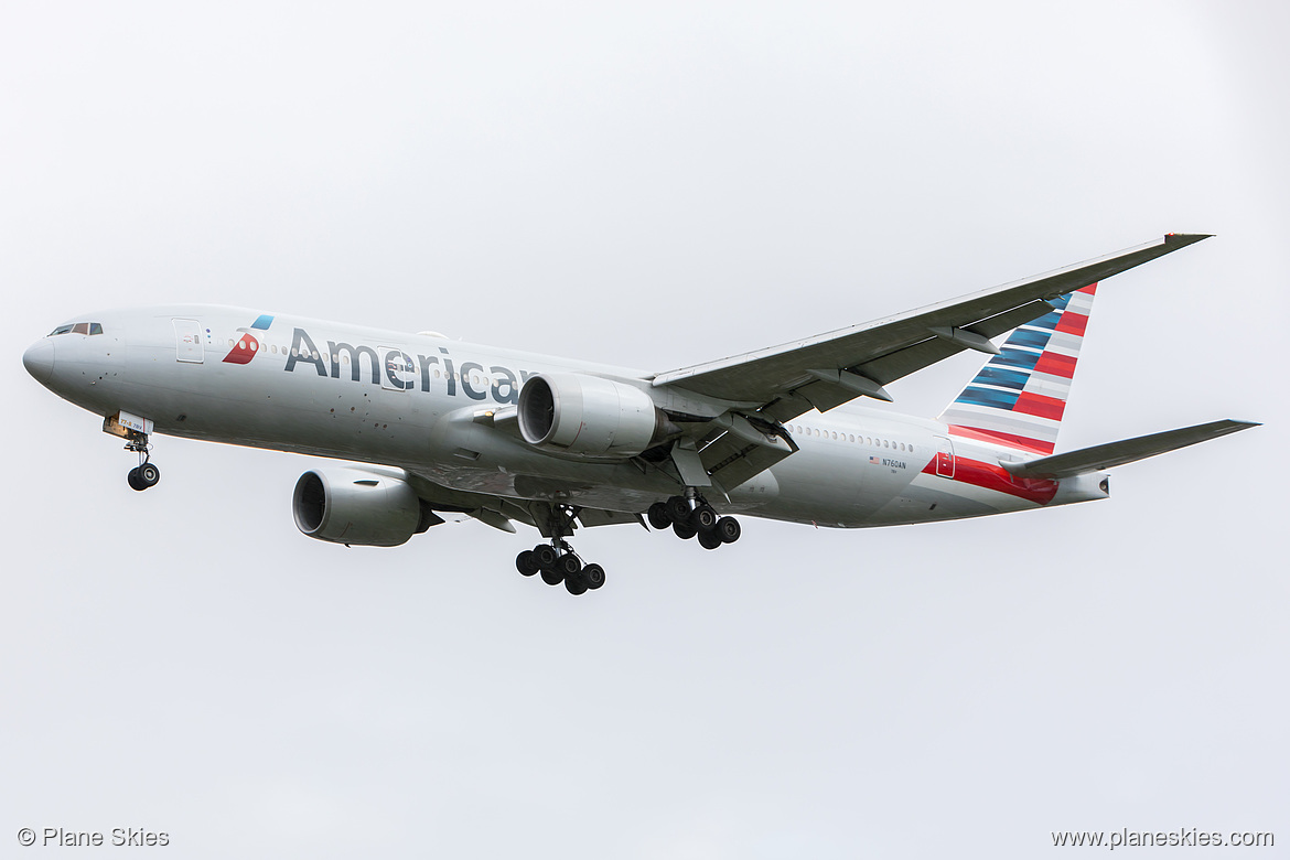 American Airlines Boeing 777-200ER N760AN at London Heathrow Airport (EGLL/LHR)