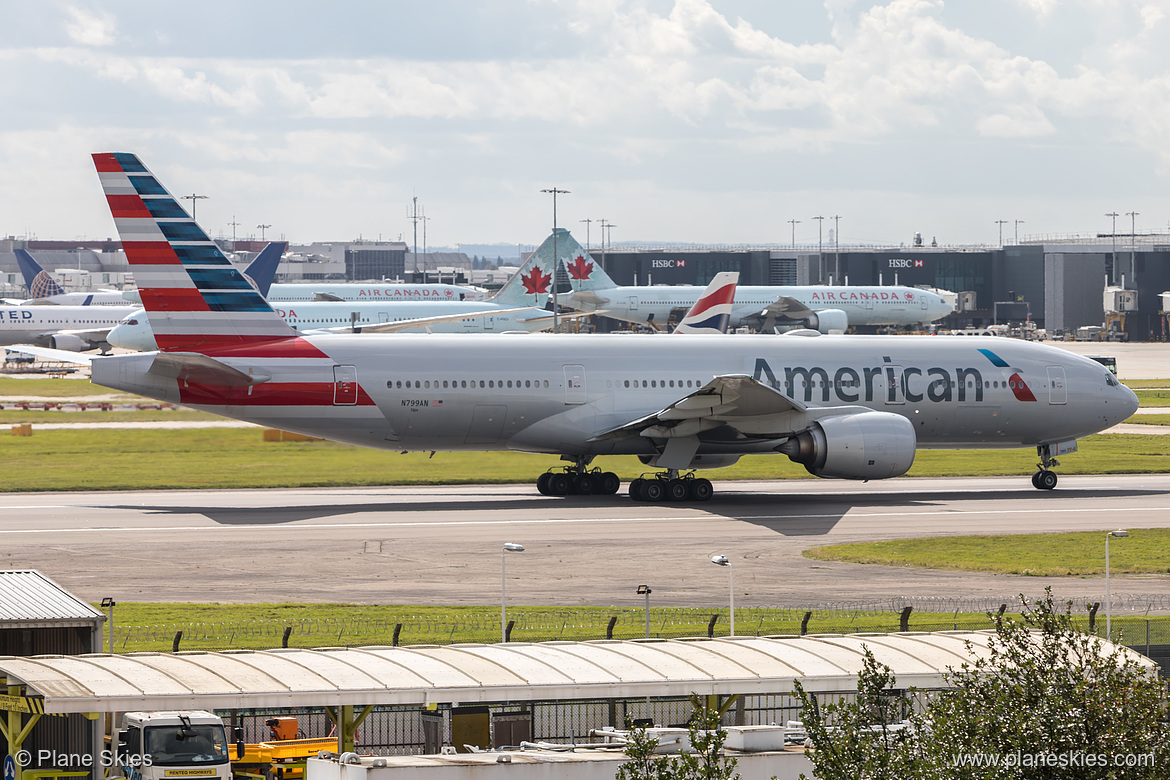 American Airlines Boeing 777-200ER N799AN at London Heathrow Airport (EGLL/LHR)