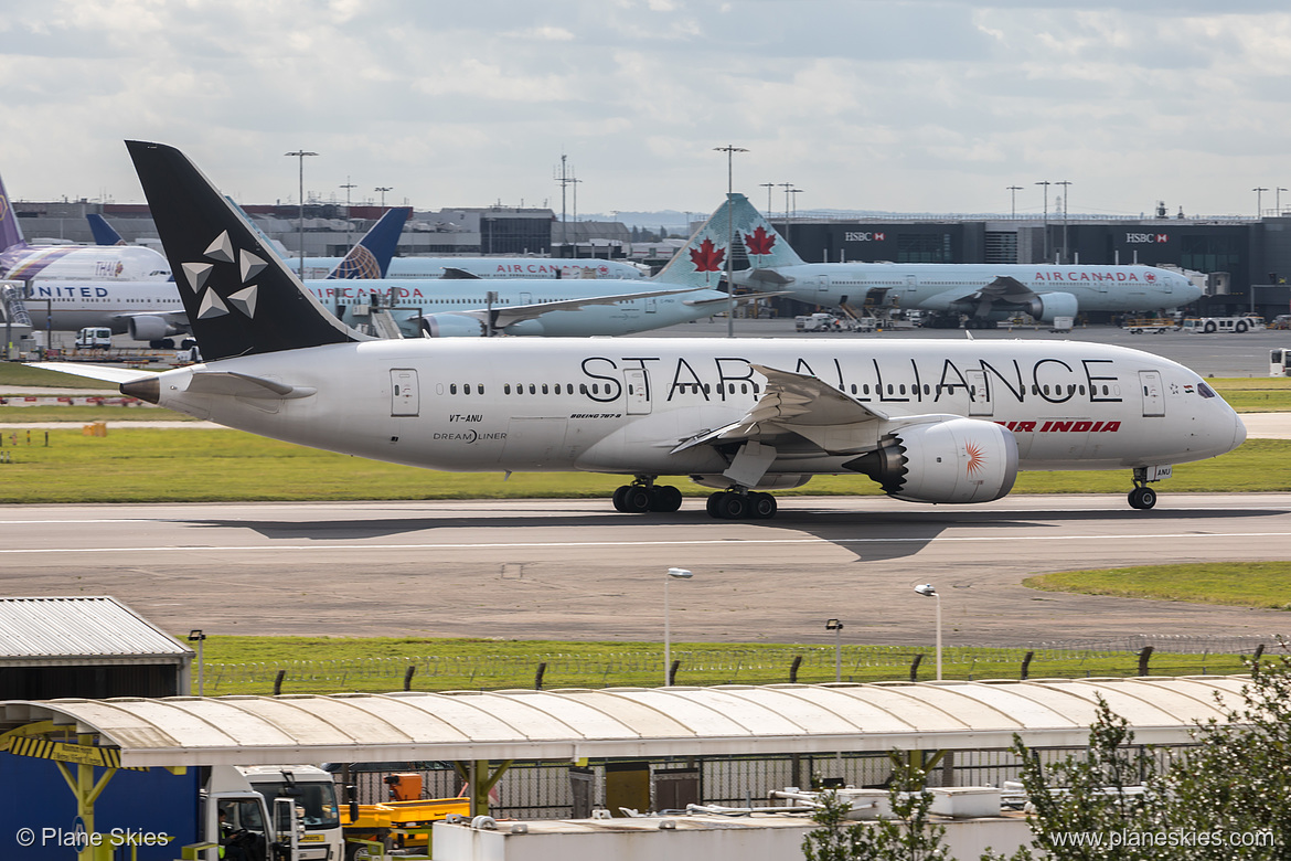 Air India Boeing 787-8 VT-ANU at London Heathrow Airport (EGLL/LHR)