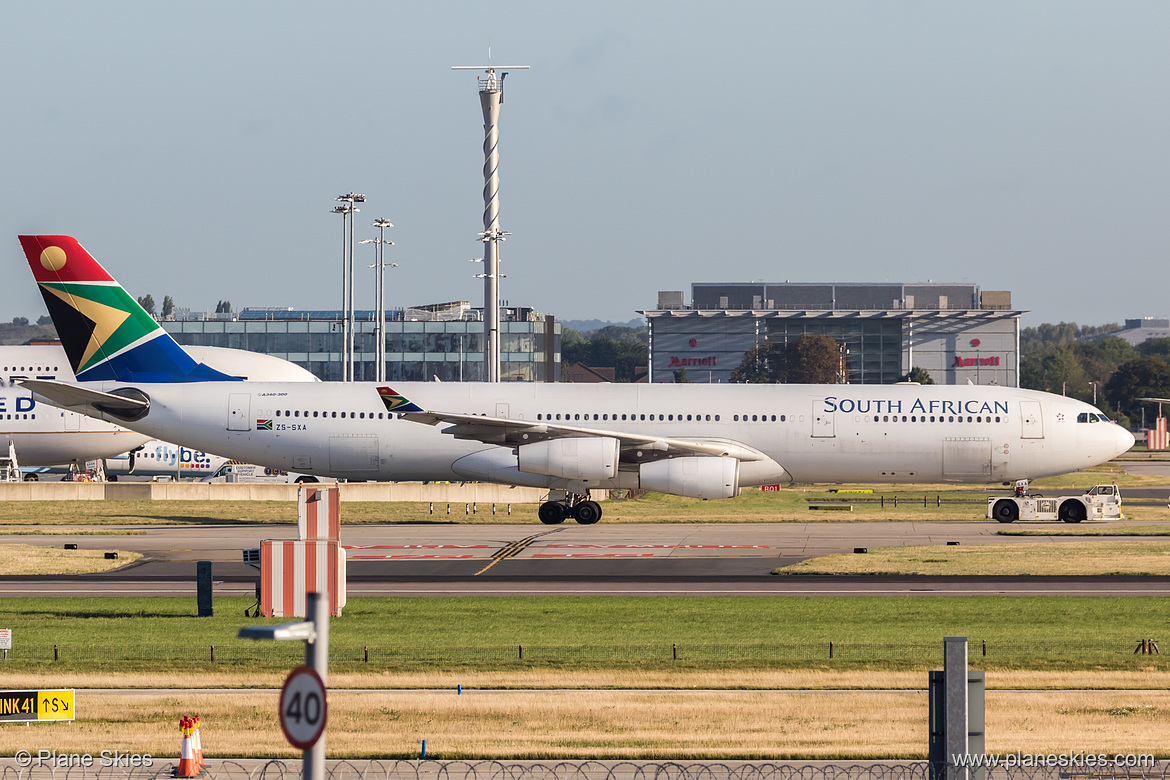 South African Airways Airbus A340-300 ZS-SXA at London Heathrow Airport (EGLL/LHR)