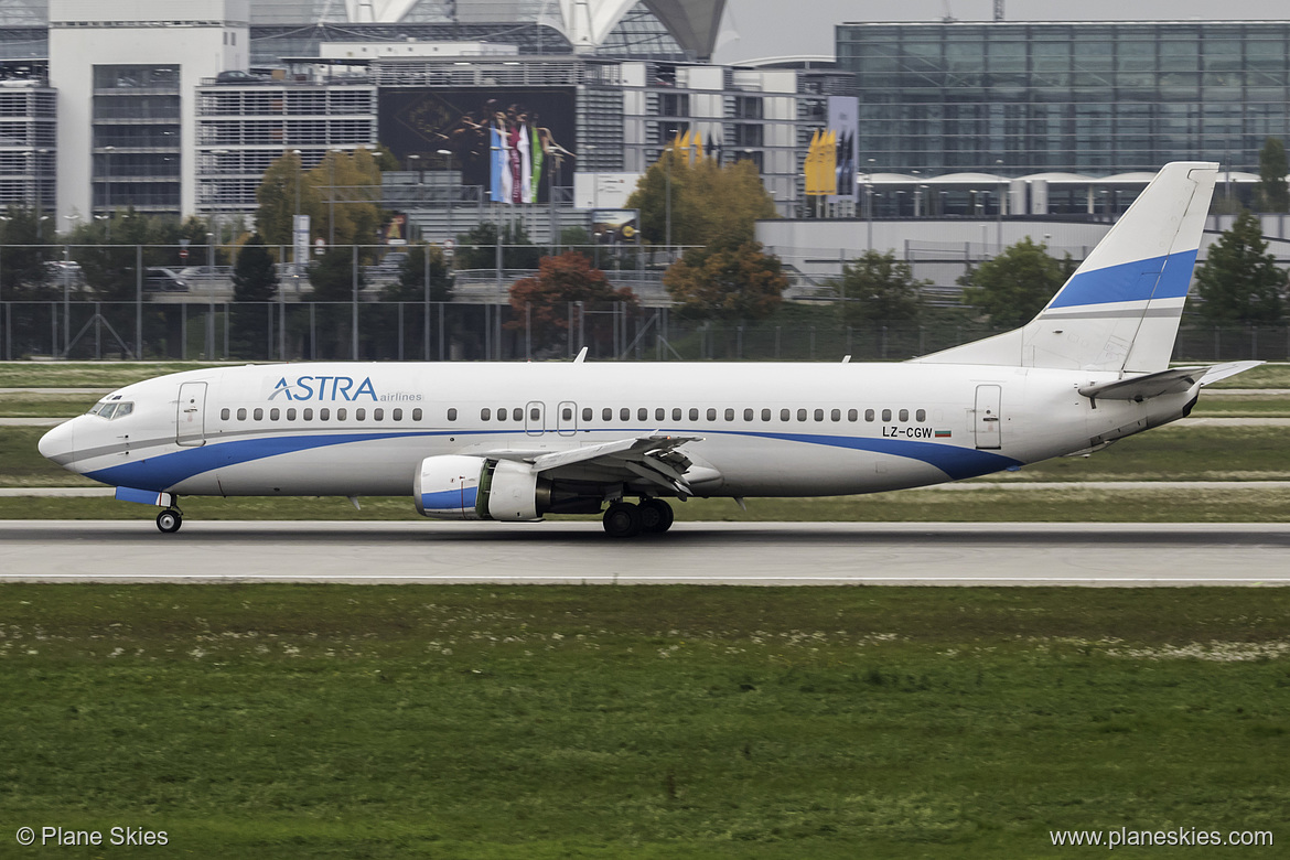 Astra Airlines Boeing 737-400 LZ-CGW at Munich International Airport (EDDM/MUC) Astra Airlines Boeing 737-400 LZ-CGW at Munich International Airport (EDDM/MUC)